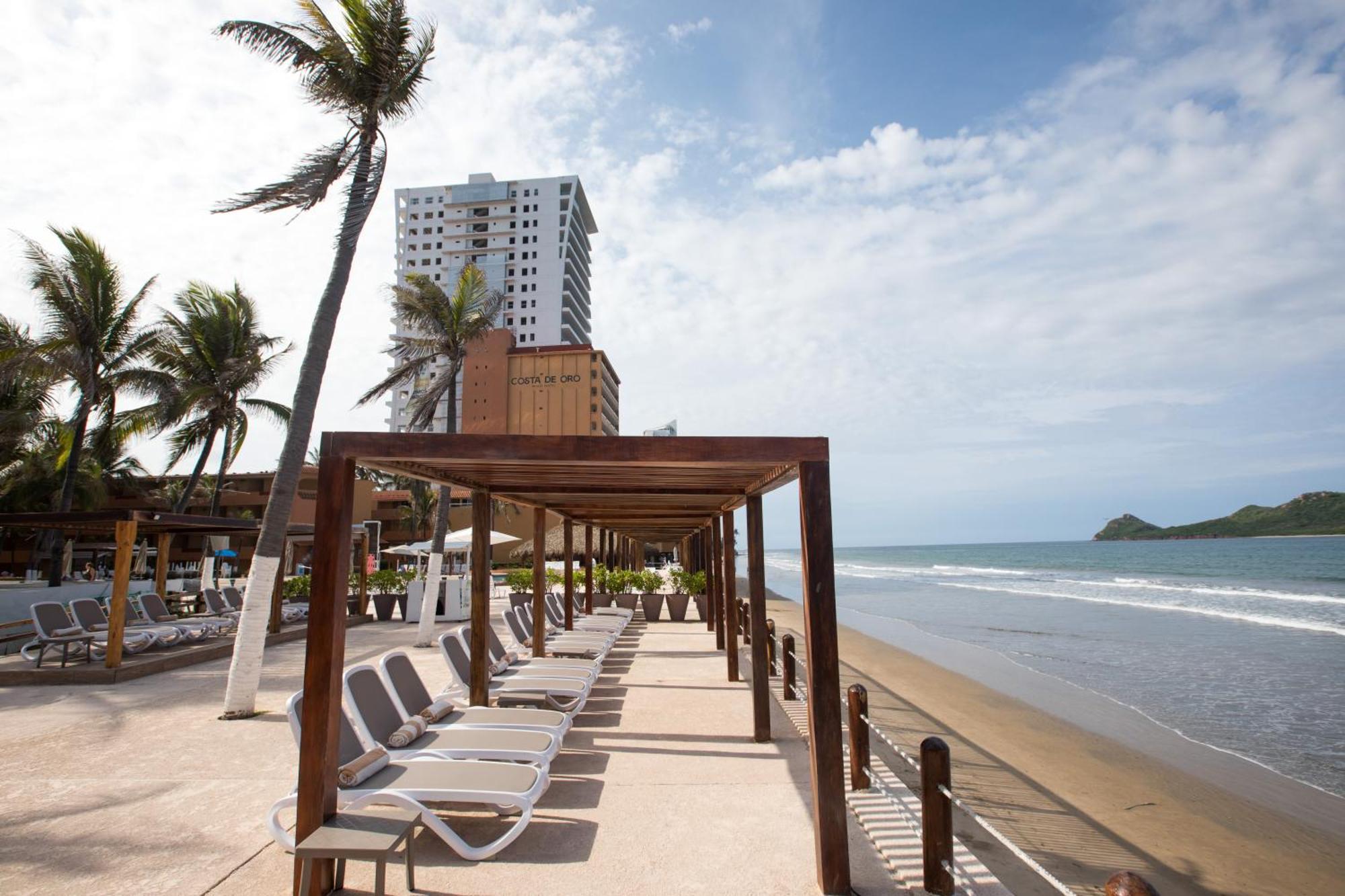 Costa De Oro Beach Hotel Мазатлан Екстер'єр фото