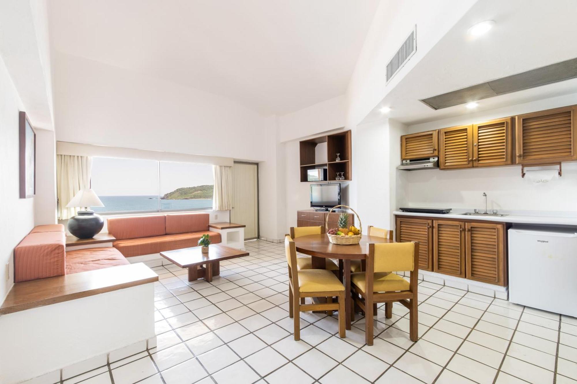Costa De Oro Beach Hotel Мазатлан Номер фото